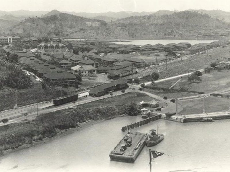 Ferry circa 1930 -CZBrats