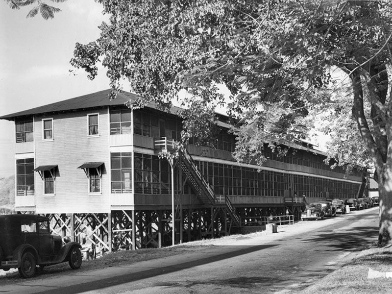 48 Apartment building - January 11, 1944